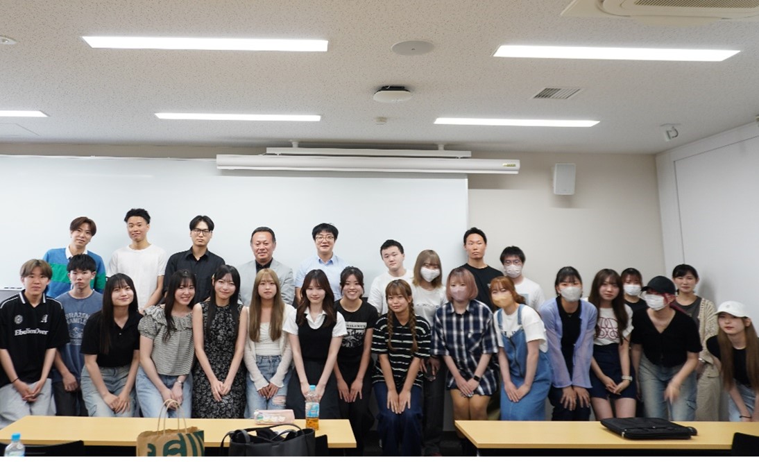 立正大学法学部主催の講座「経済法ゼミナール」が開催されました